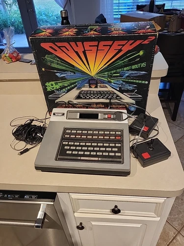 Magnavox Phillips Odyssey 2 Gaming Console w/ Box, Powers On, For Parts Untested