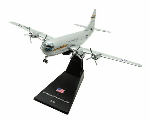 Modell-Militärflugzeuge von Boeing