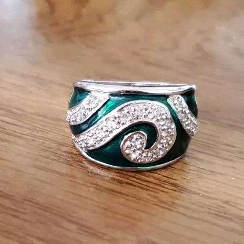 Anillo de plata de ley 925 tamaño 6,5 resina verde cúpula ancha con circonitas cúbicas Foto 3 de 4