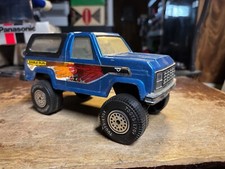 Tootsie Toy Ford Bronco Truck 1980's ~ Made in USA 9" Diecast & Plastic