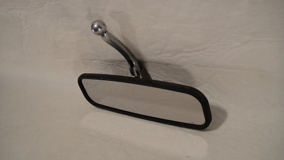 Espejo retrovisor GM PONTIAC VENTURA II 1971-1972 OEM Foto 4 de 4