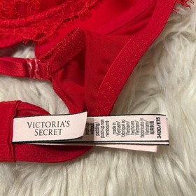 Victorias Secret 34DD Bra Red Dream Angels Push Up Without Padding Underwire