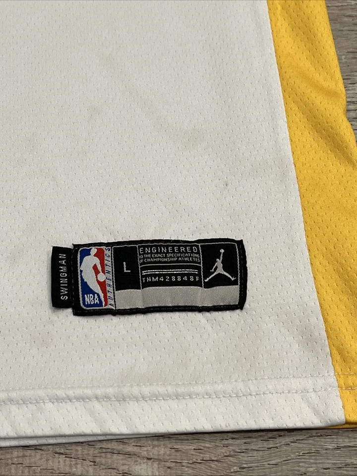 Camiseta deportiva grande Steph Curry Golden State Warriors NBA Nike Swingman juvenil Foto 3 de 4