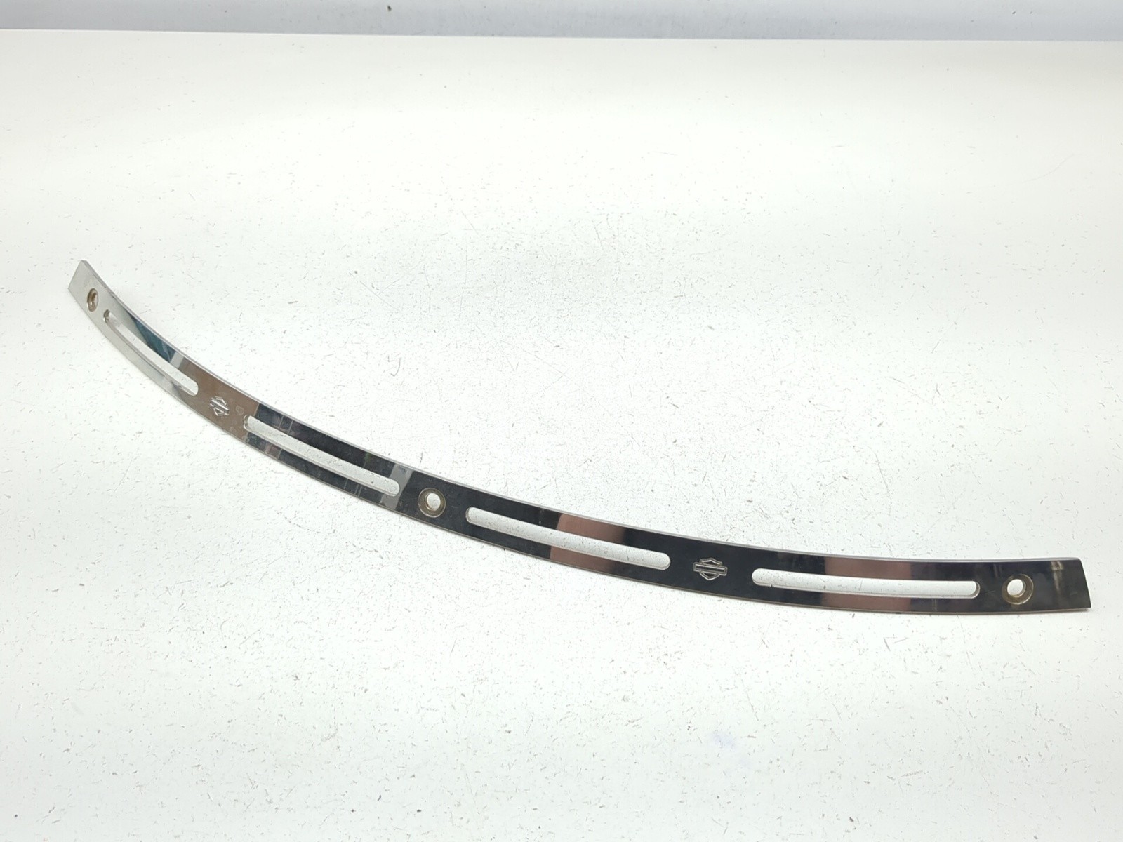 07-13 Harley Street Glide FLHX Front Windshield Trim 59133-99