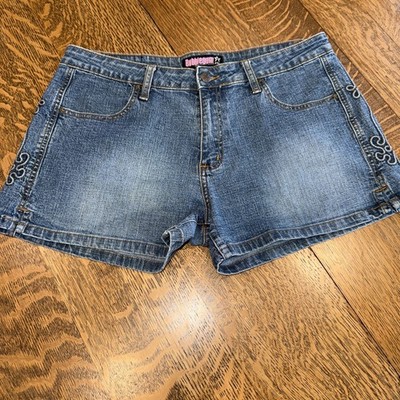 Bubblegum Women s Denim Shorts 34 waist Mid Rise 3  Inseam EUC