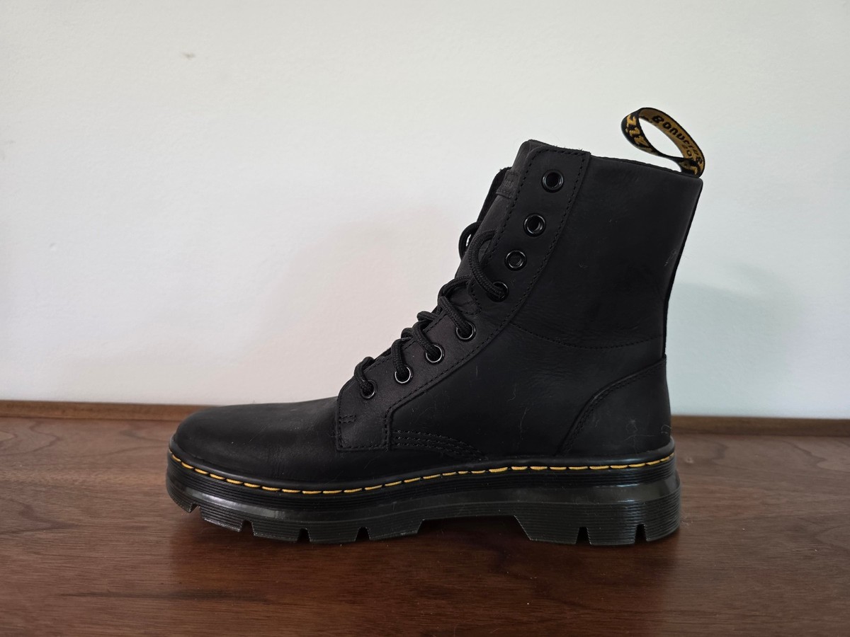 Dr Marten Combs Leather Casual Combat Boot Unisex (8 US M  display picture 1