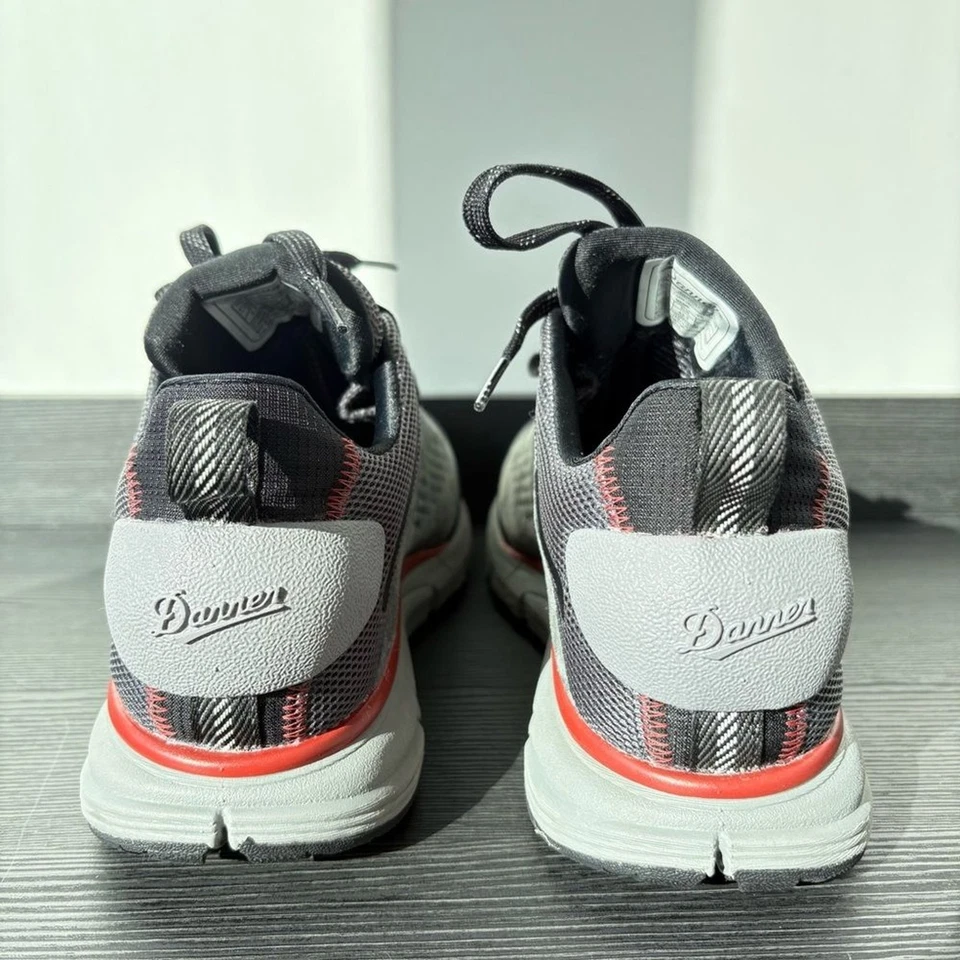 Danner Trail Senderismo Zapatos Botas 2650 3" GTX - Talla Hombres 9.5 - Gris Oscuro/Rojo Foto 4 de 4