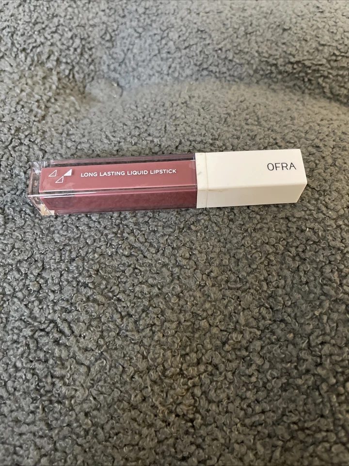 Lápiz labial líquido de larga duración Ofra • Pasadena • Sin caja Foto 4 de 4