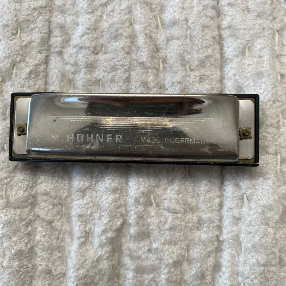 Harmonica Hohner Special 20 con peine metálico, varias llaves Foto 4 de 4