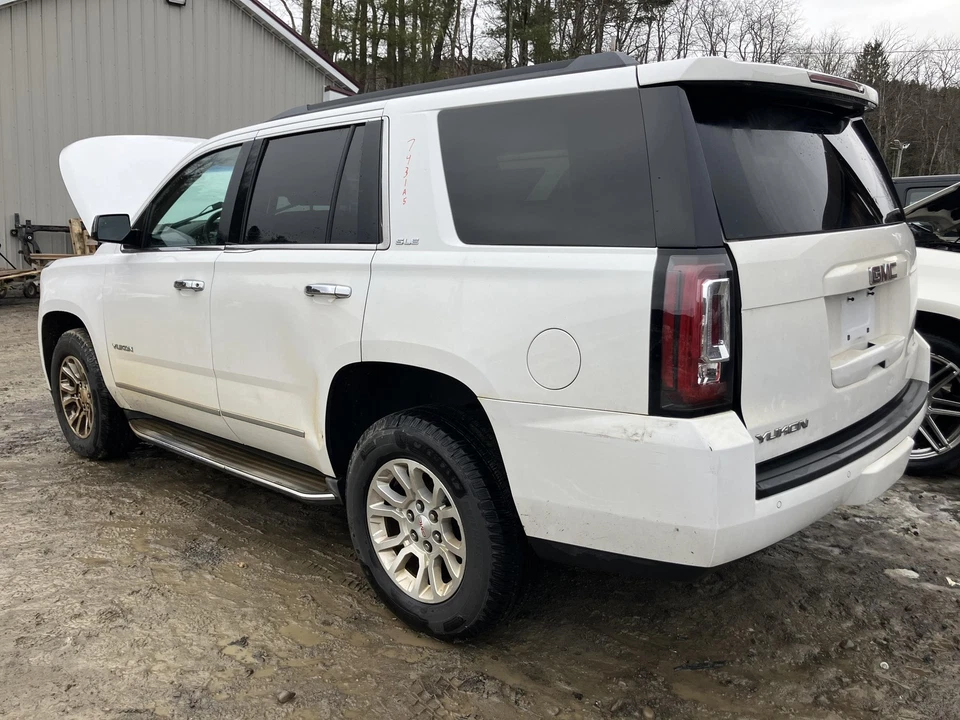 15 GMC YUKON Rear Bumper Reinforcement (REBAR ONLY) — 第 3/4 张图片