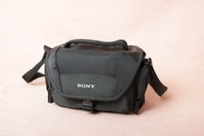 Sony LCS-U21 Soft Carrying Case Cyber-Shot and Alpha NEX Camera Black LCSU21