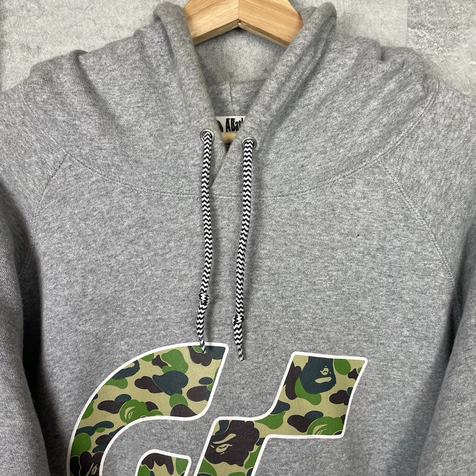 A BATHING APE (BAPE) Felpa con cappuccio mimetica Bape Undefeated Gran Turismo grigio verde taglia XXL