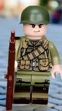 WWII Army Soldier Minifigure