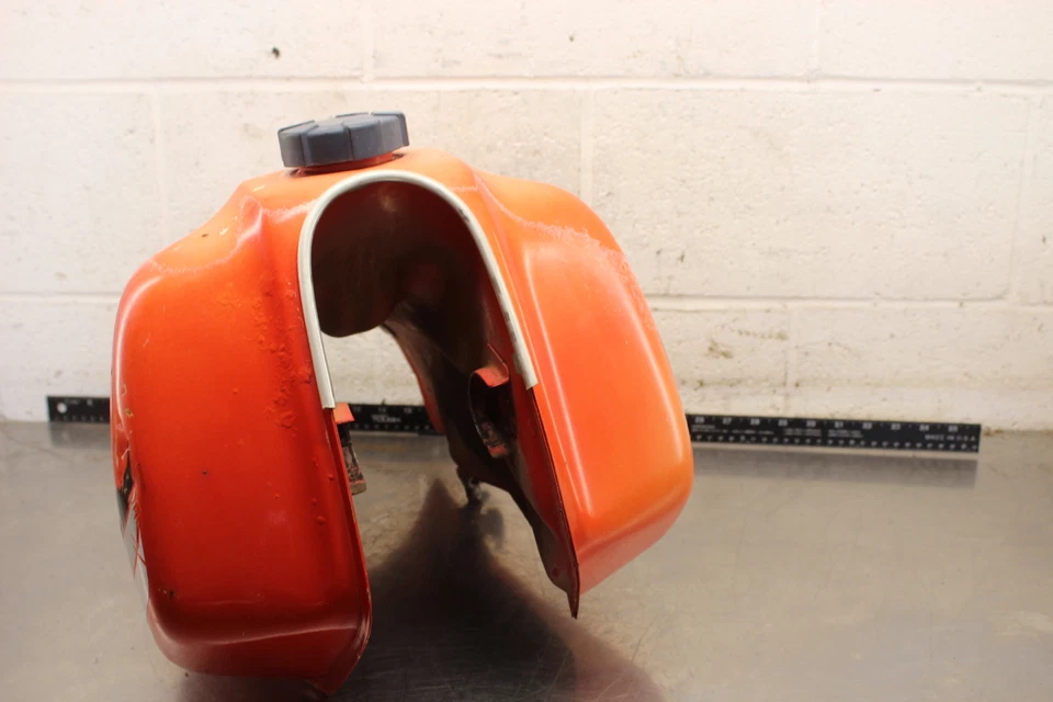 Yamaha XT550 1983 pila de tanque de combustible de gasolina depósito de gasolina O974 Foto 4 de 4