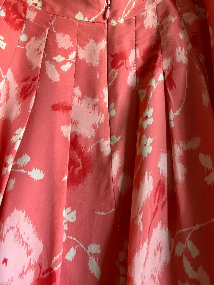 Falda Kate Hill Rosa/Coral Floral 100% Seda (PRE-AMADA) Talla 18 Foto 3 de 4