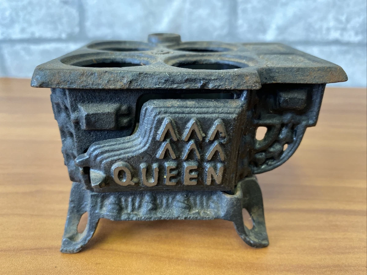 Queen Vintage Miniature Cast Iron Toy Stove Base | eBay