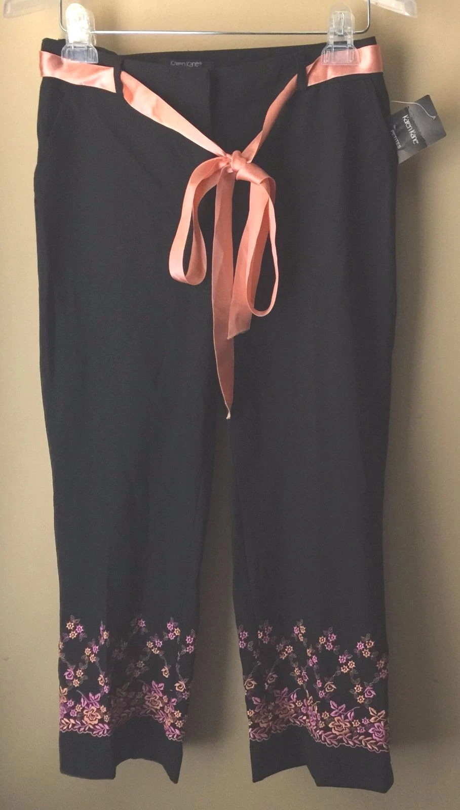 Karen Kane Black Multi BWE Monets Garden Embroidered Capri Pant Petites 6P