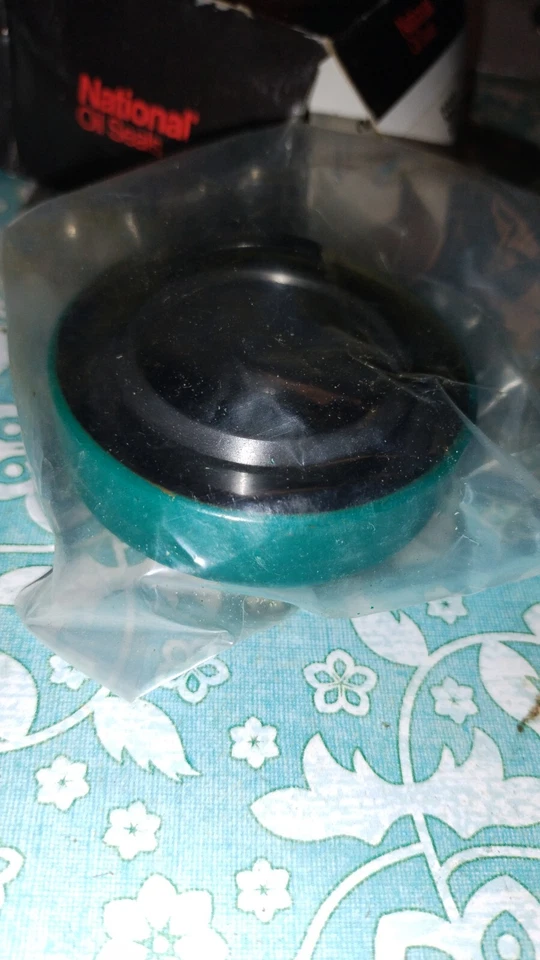 Уплотнение выходного вала национальные масляные уплотнения 5693 коробка имеет износостойкую деталь запечатана - Изображение 2 из 3