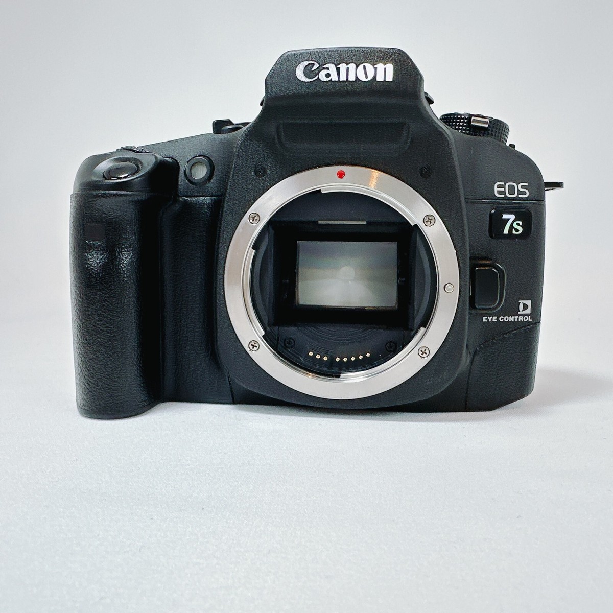 Canon EOS 7s 一眼レフカメラ 完動品 防湿庫保管 Canon EOS 7s 一眼レフカメラ 完動品 防湿庫保管