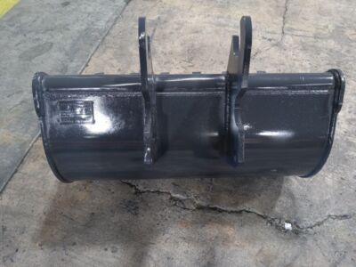 36 Inch Excavator Bucket Fits Kubota KX91 Quick Attach by USA Attachments