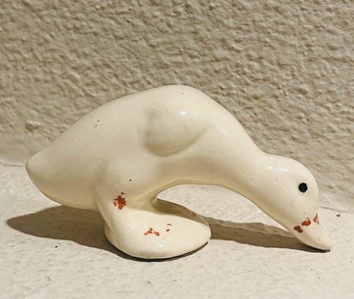 Vintage USA Pottery Goose