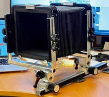 ARCA-SWISS 4x5 Basic DP (Double Pivot) View Camera Body (Uses 171mm Board)