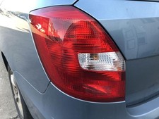 Skoda Fabia II 2 Typ 5J Rückleuchte links Rücklicht Heckleuchte Kombi 