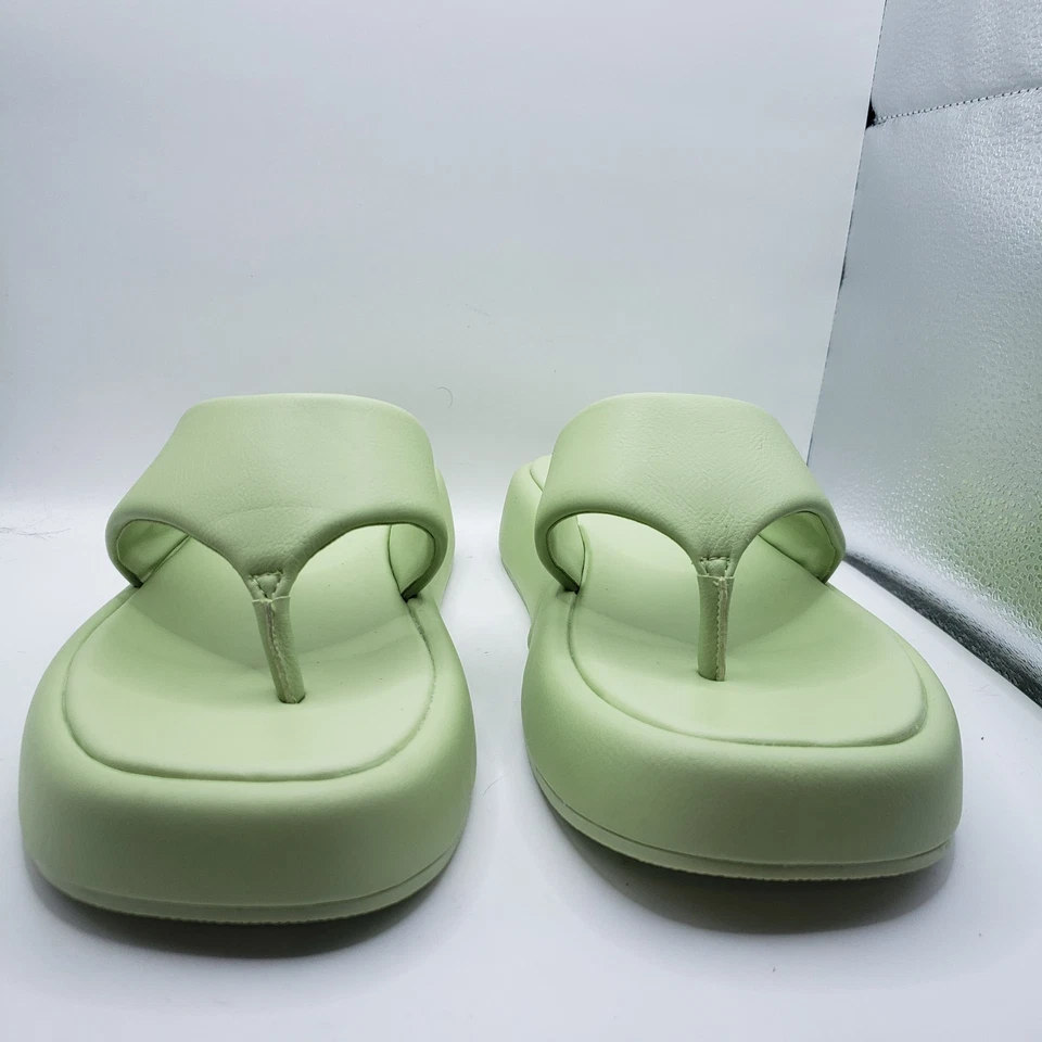 Call it Spring Damas Talla 10 MAKENA Gruesas Tanga Sandalias VERDES, Toboganes VEGANOS Foto 4 de 4