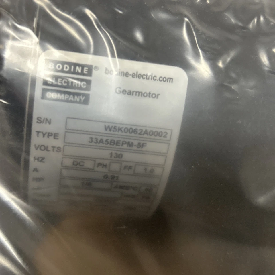 Bodine Electric Company 33A5BEPM-5F Right Angle DC Gearmotor 1/8hp 130v RPM 250 - Image 3 of 4