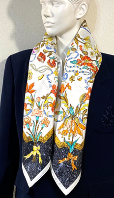 NEW! HERMES Carre 90 silk Scarf Pierres d'Orient et d'Occident