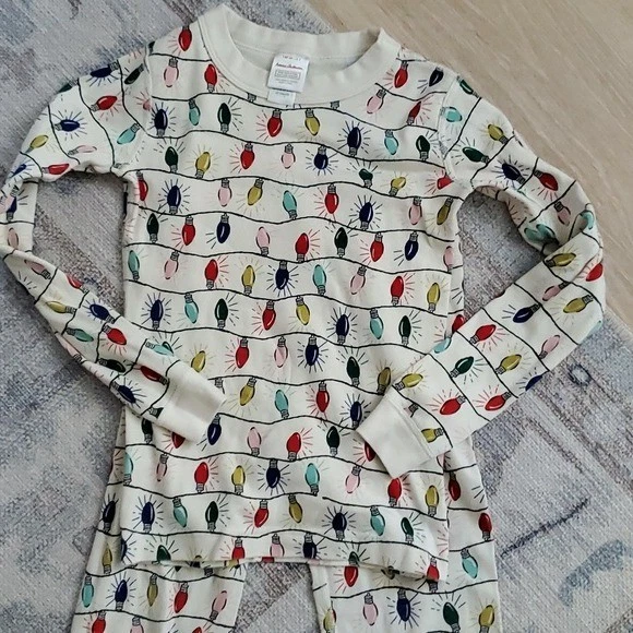 Hanna Andersson Kids Christmas Lights Holiday Pajamas Sz8 - Image 2 of 4