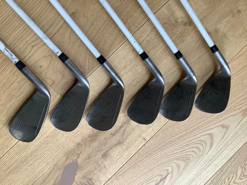 Wilson Pro Staff HDX Schlägerset 10 / Putter / 3 x Hölzer + Hauben / 6 x Eisen  - Bild 4 von 4