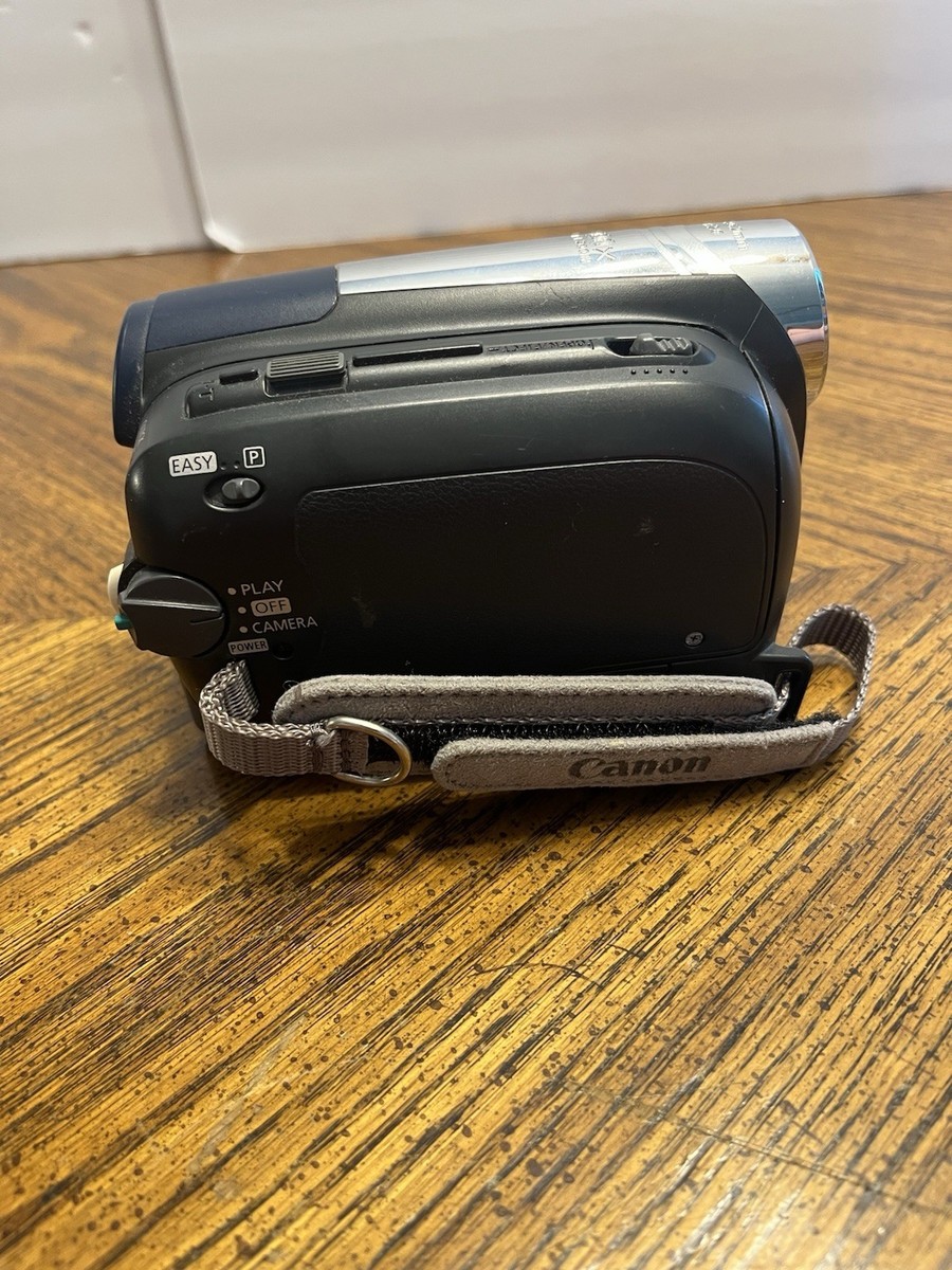 Vintage Canon ZR900 Mini DV Camcorder Handheld Camera 2000x Zoom