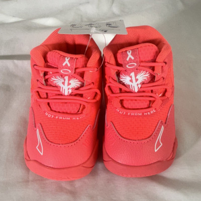 PUMA MB.01 LaMelo Ball Unisex Kids 4C Pink Basketball Mid Top Sneakers