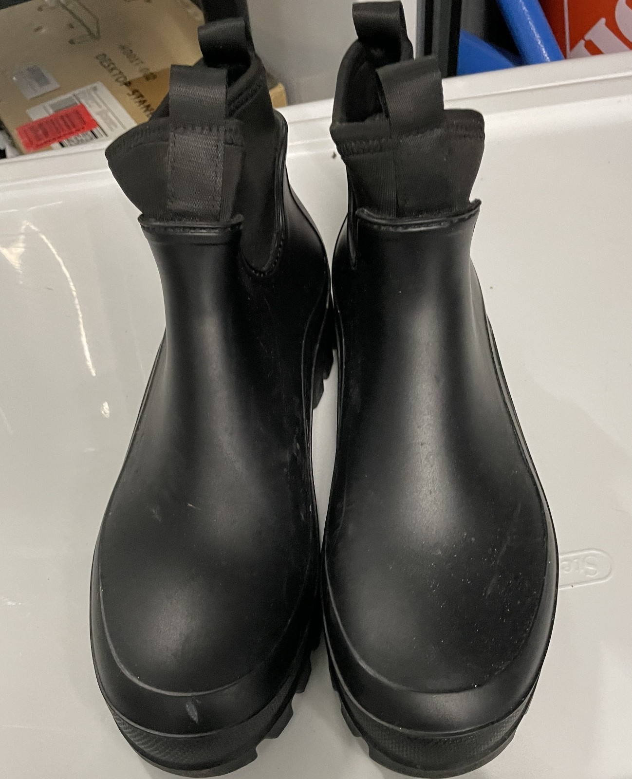 Womens Rain Boots Sz 10 Black Pull-On Chunky Lug Sole Rubber Waterproof Outdoor-image