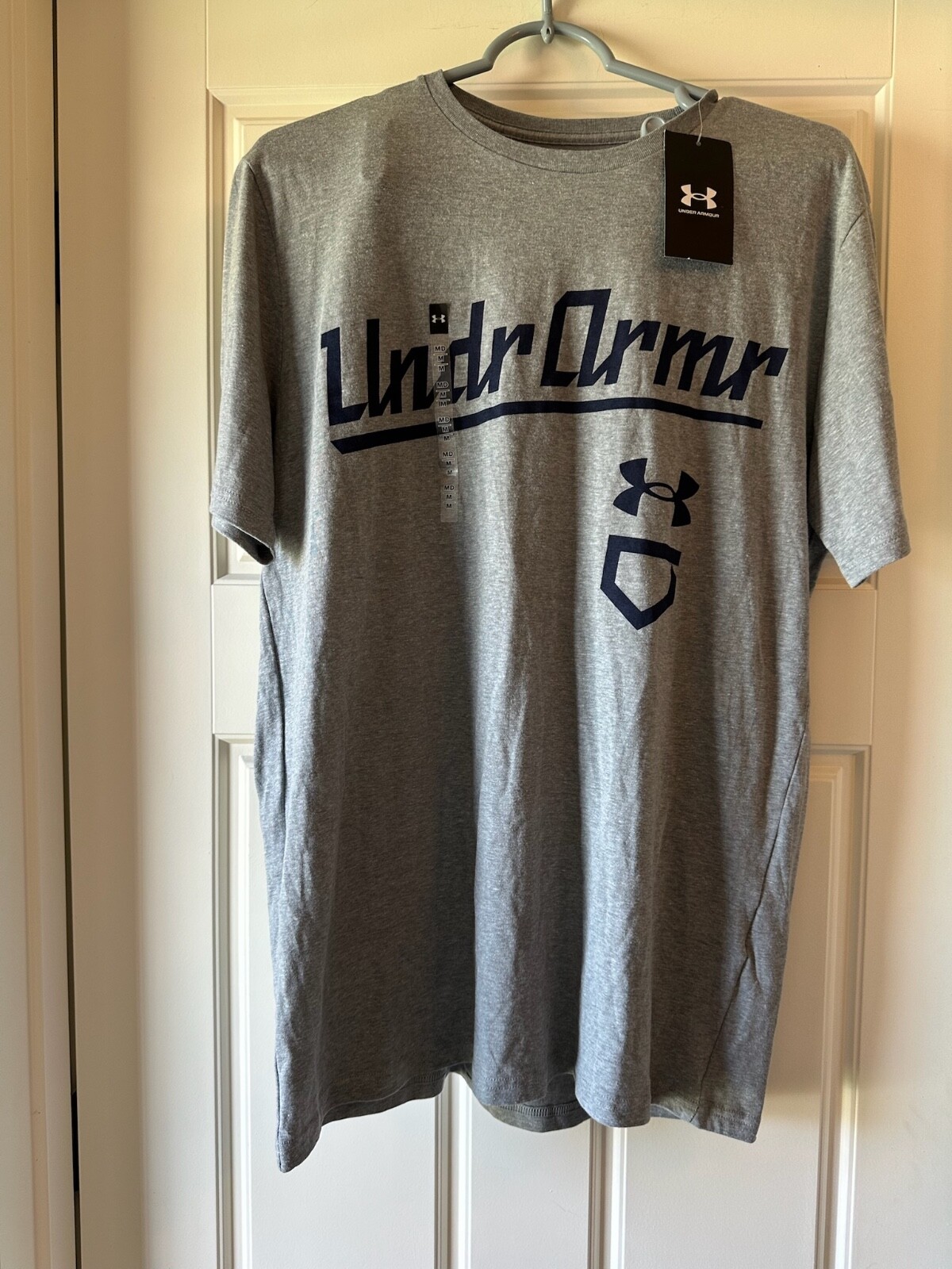 Men's Under Armour Baseball Script SS T Shirt Gray Size Medium NWT