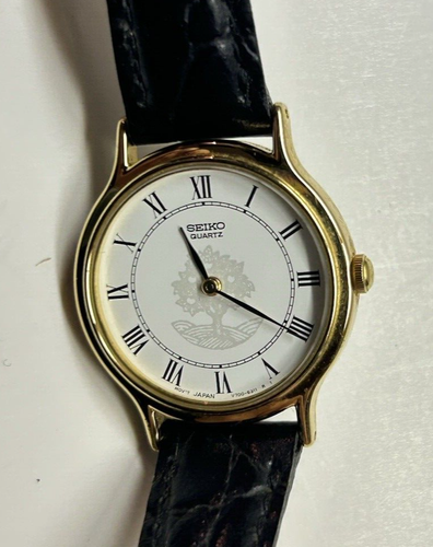 Women’s Seiko 26mm Gold Tone Round Custom Face V700-6091 Watch New Battery (D2) - Picture 2 of 9