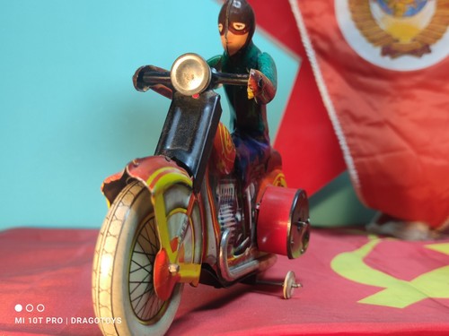 VINTAGE MOTORCYCLE RIDER BIKER 60's WIND UP TOY LENINGRADSKI ZAVOD SOVIET CCCP - Picture 2 of 24