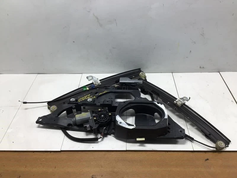 Lincoln Navigator 2003 regulador de ventana de puerta del conductor delantero izquierdo motor y transportista  Foto 4 de 4