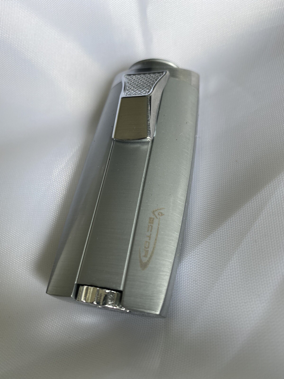 - Chrome Satin - New