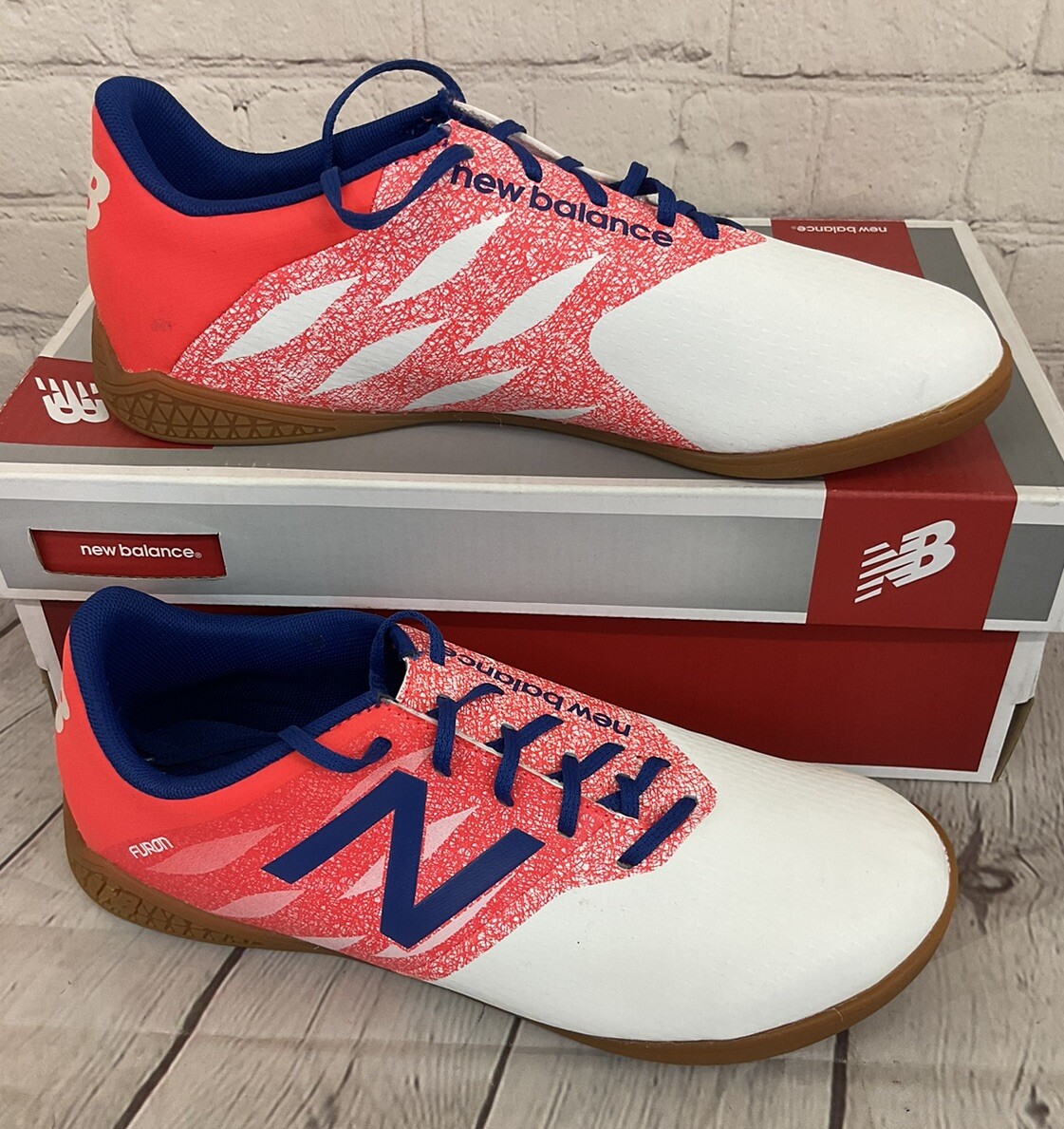 new balance indoor soccer shoes youth
