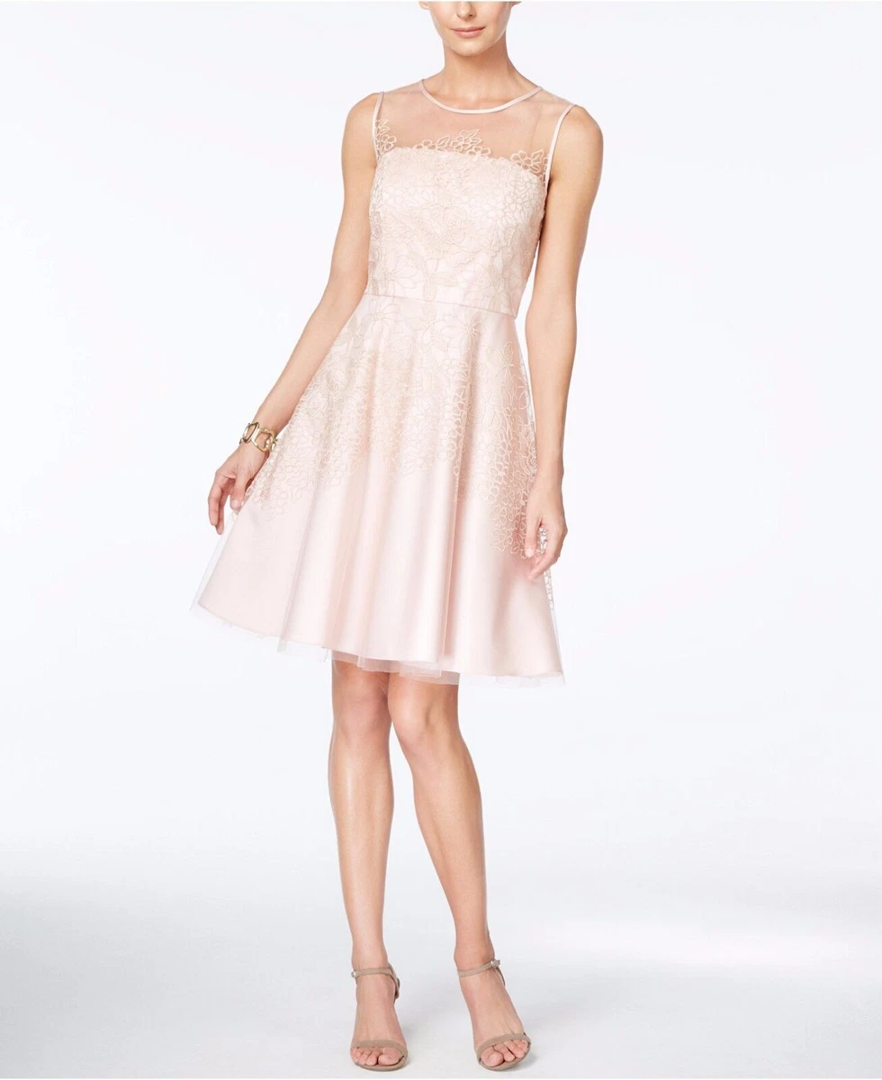 Tahari asl embroidered mesh gown cheap