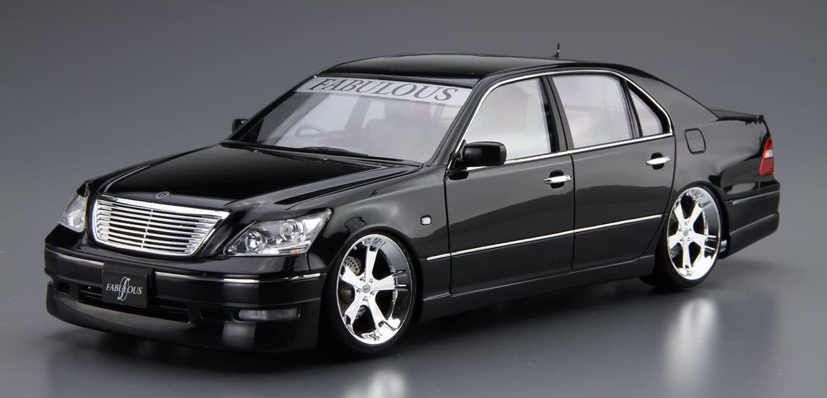 セ*ア様 FABULOUS CELSIOR UCF31 1/12スケール s-l400.jpg