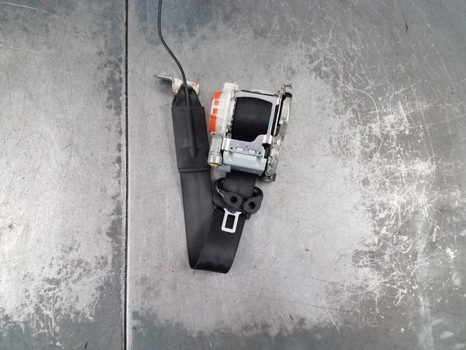 2017 Audi R8 V10 Plus Spyder Left Driver Seat Belt #4720 CA2