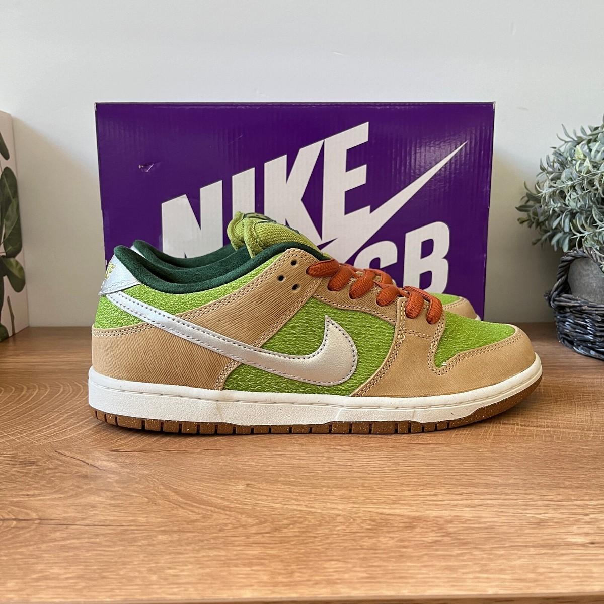 靴 Nike Dunk Low Pro WC FQ7585-200 Nike SB Dunk Low Pro WC Escargot Shoes FQ7585-200 Men's Size