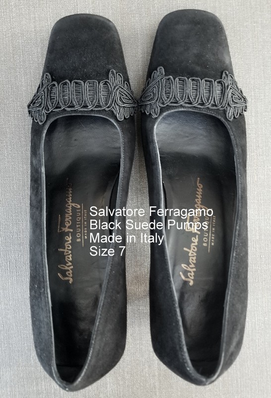 Salvatore Ferragamo Black Suede Pumps Made in Italy w/embroidered details SZ 7N