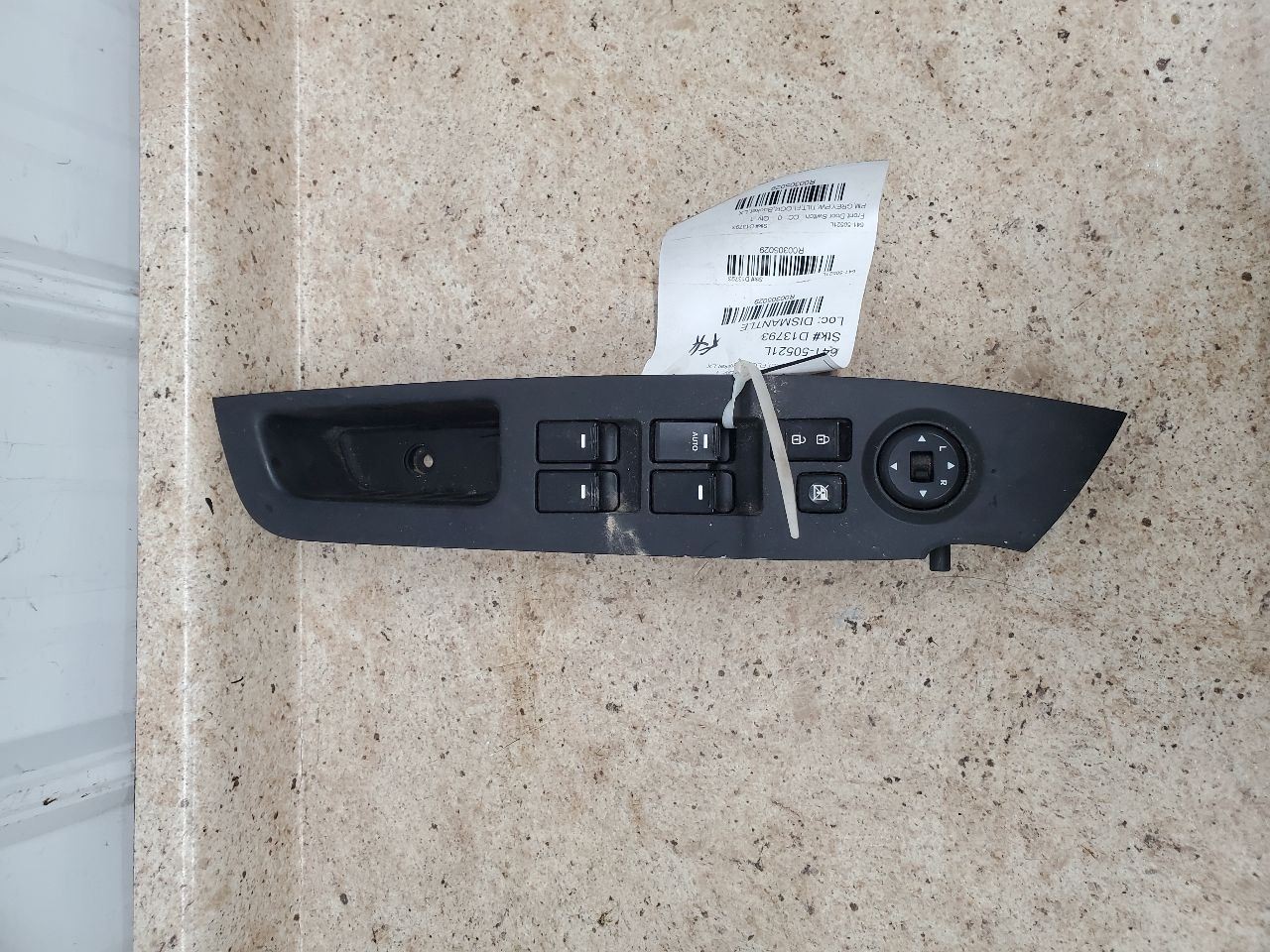 Driver Front Door Switch Driver's Master EX Fits 11-15 SORENTO 305029