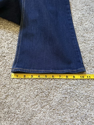 Pantalones de mezclilla acampanados de tiro alto Old Navy para mujer talla 6 - Imagen 9 de 9