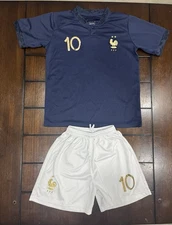Francia Soccer set 2 piece Jersey And Shorts Mbappe #10 Youth size 28 Unbranded