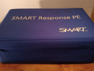 Lot of 29 Smart Technologies Response PE Clickers Remotes 03-00174 with Carrying